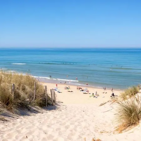 Les Pieds Dans L'eau